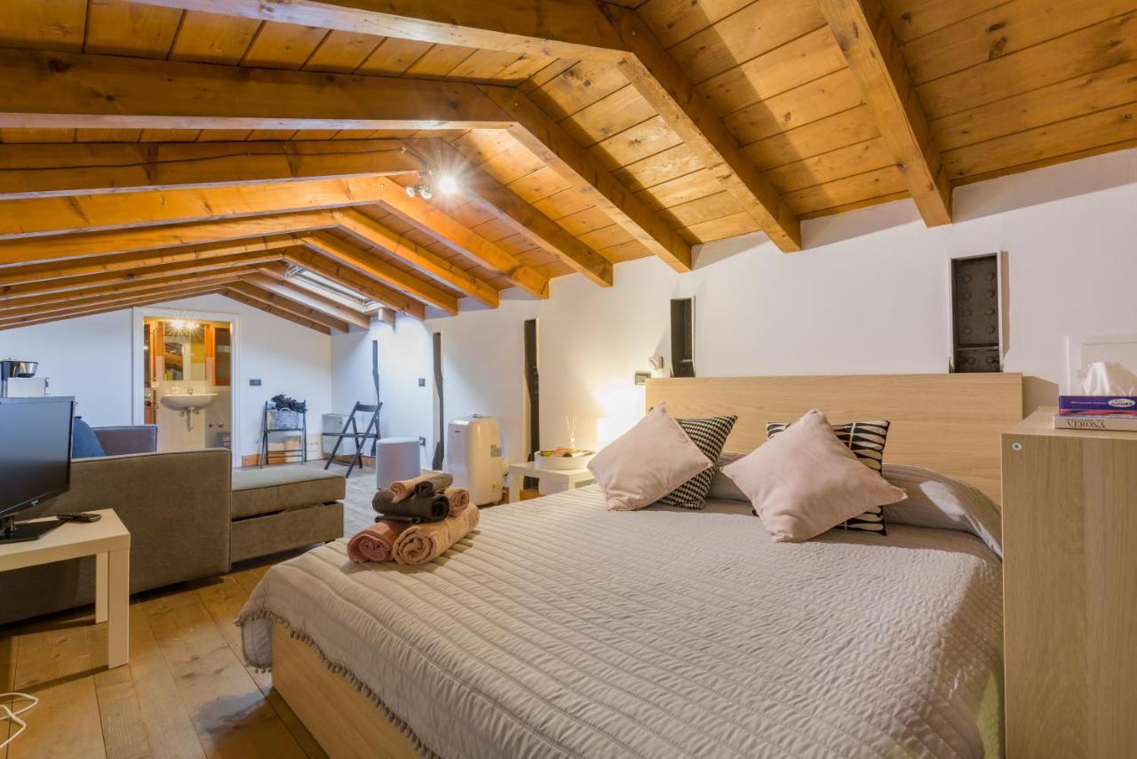 Magnificent Cosy Loft Appartement Verona Buitenkant foto