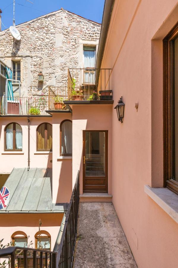 Magnificent Cosy Loft Appartement Verona Buitenkant foto